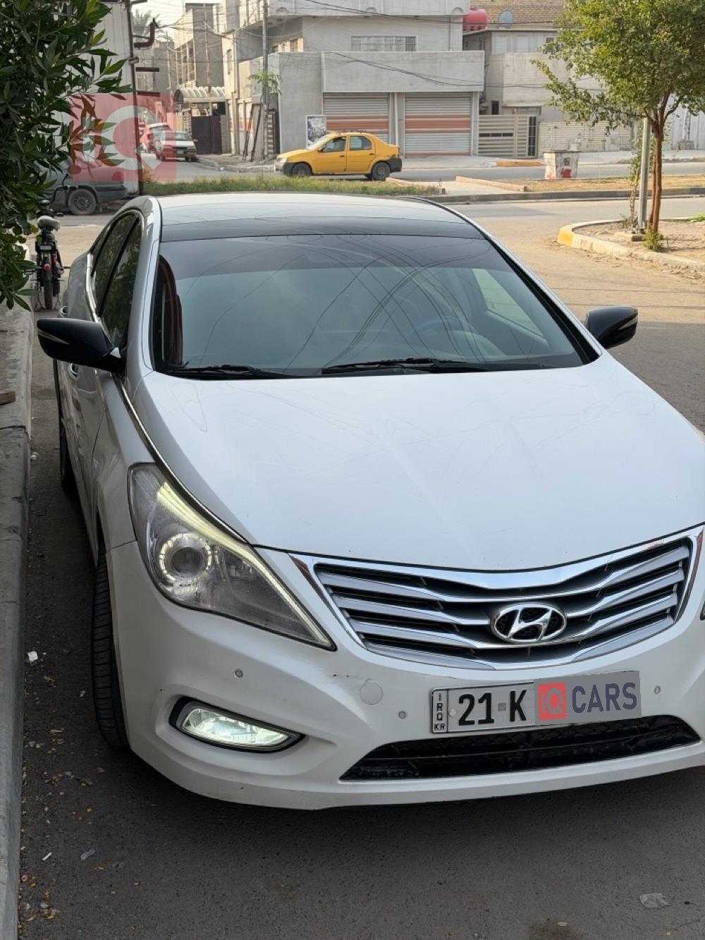 هیۆندای ازێرا